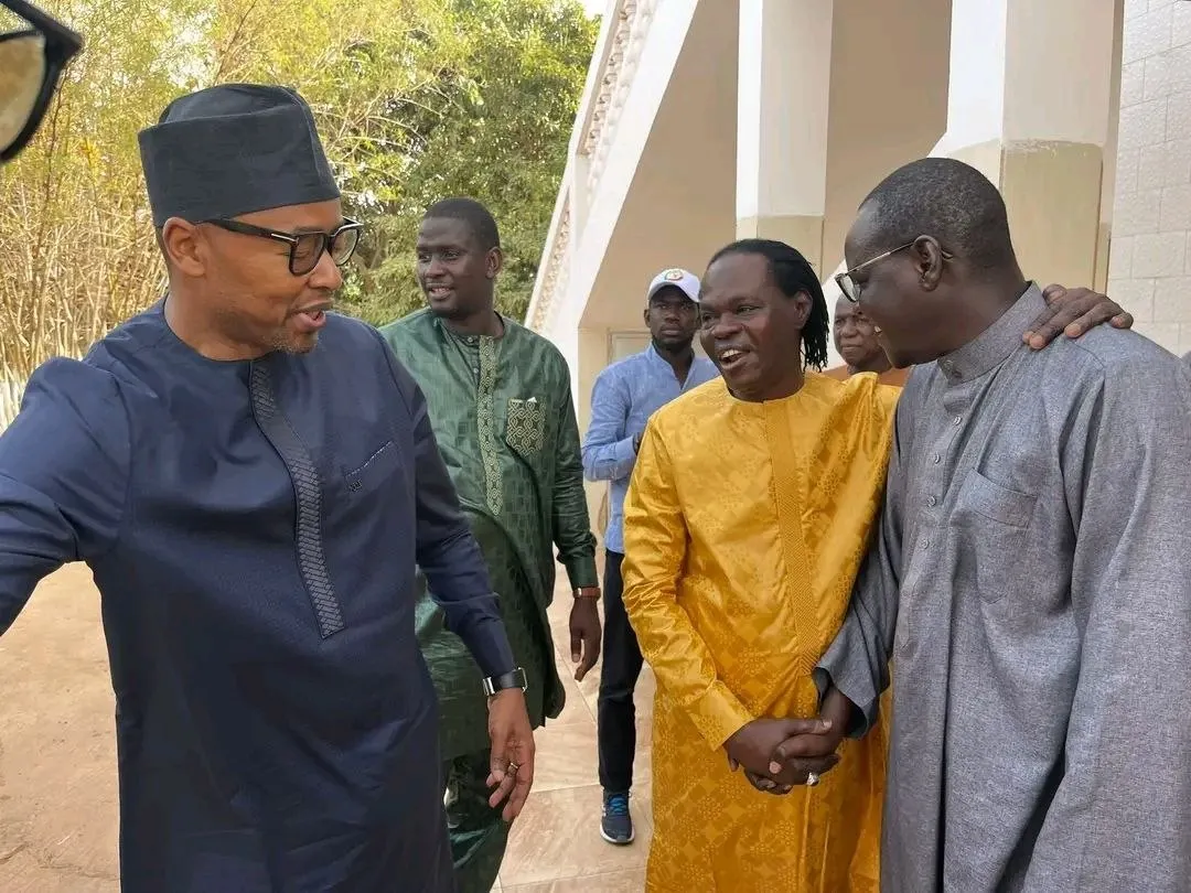 Baaba Maal et la délégation
